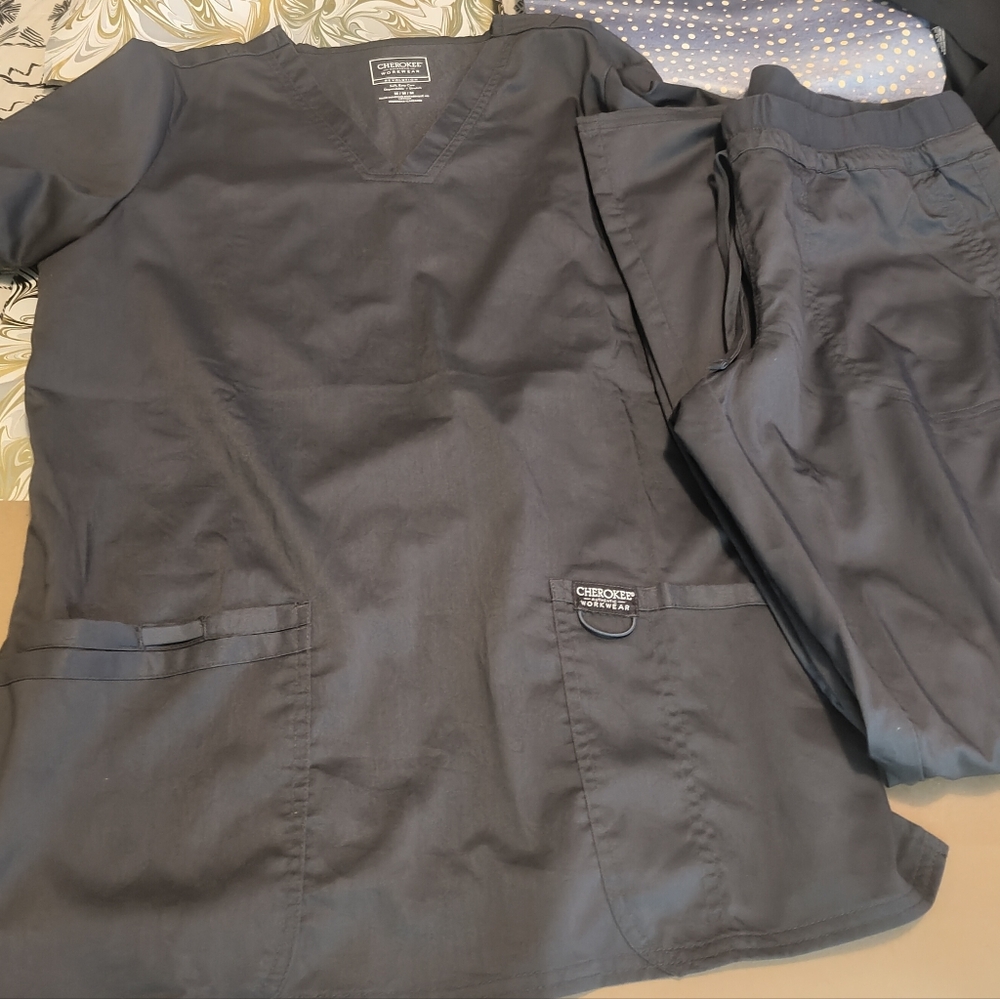 Cherokee Charcoal Scrub Set